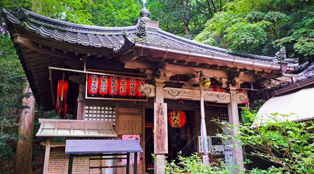 京都の赤山禅院の福禄寿殿