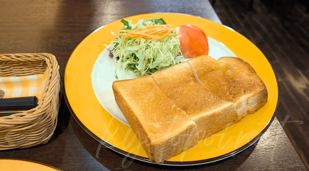 京都やまもと喫茶のトーストセット